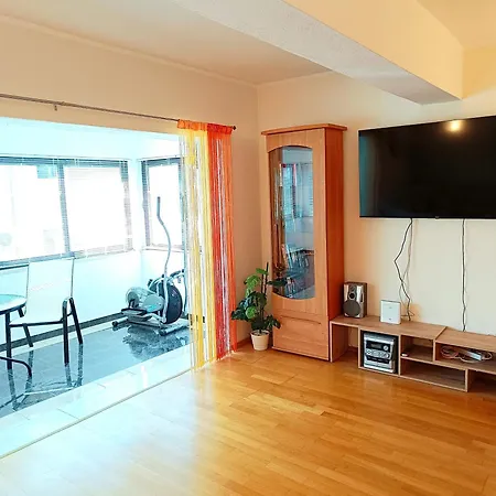 Apartment Bile - Close To The Beach, Shops, Airport