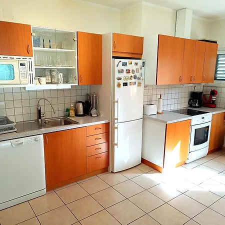 Bile - Close To The Beach, Shops, Airport Apartment *